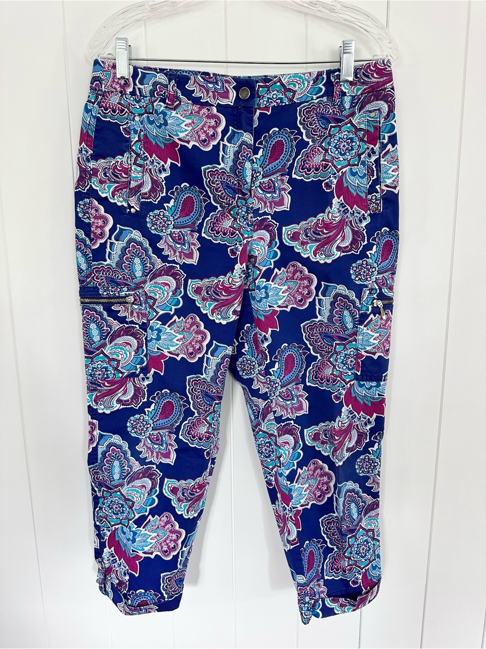 Chico's Navy, Teal and Pink Paisley Capri Pants Size 0.5p